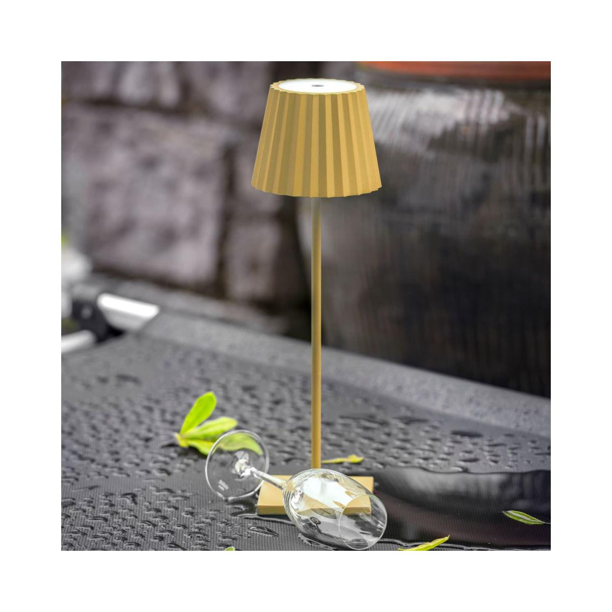 LED Gartentischleuchte "Troll" in Gelb