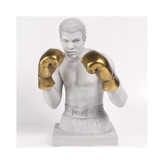 Skulptur "Ali" in Boxer-Optik